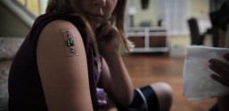 Tatuaj electronic pentru supravegherea starii de sanatate