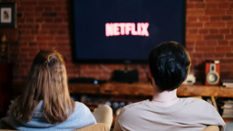 Netflix pierde din numărul de abonați pentru prima oară în 10 ani