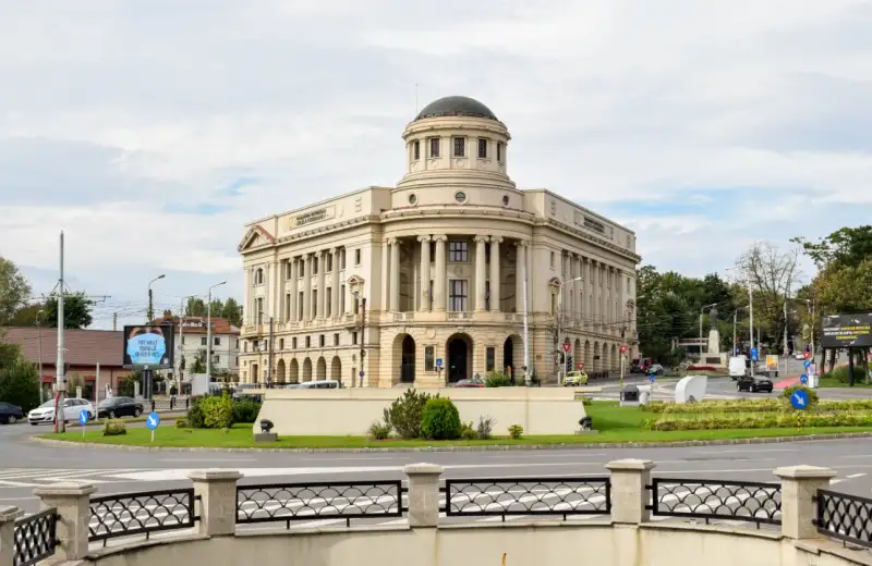 Poza Explorând cele mai mari Biblioteci Publice din România: Top 5 destinații culturale și educaționale
